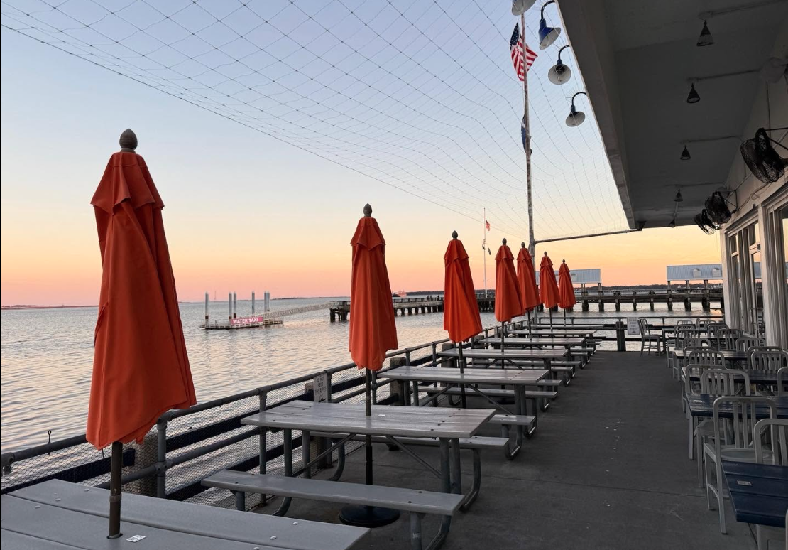 Fleet Landing Restaurant & Raw Bar